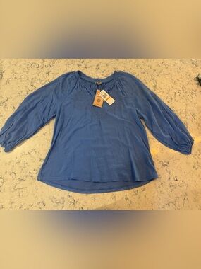 DEMOCRACY Women’s Small Blue Pullover Peasant Top. NWT